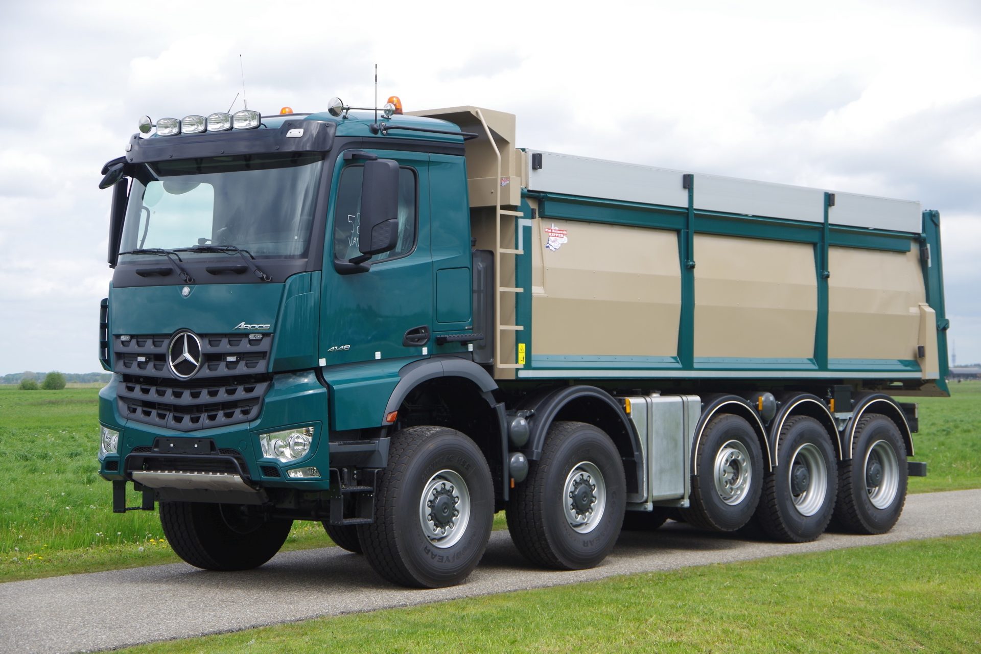 Arocs 5048 v Vliet lv 9