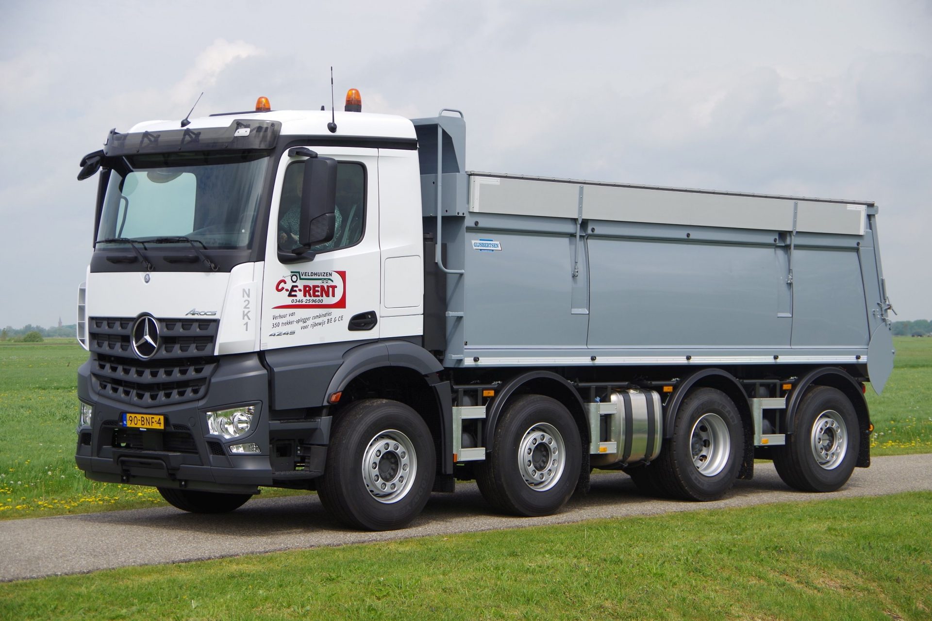 Arocs 8x2 Kipper met 6,1m Gijsbertsen lv 4