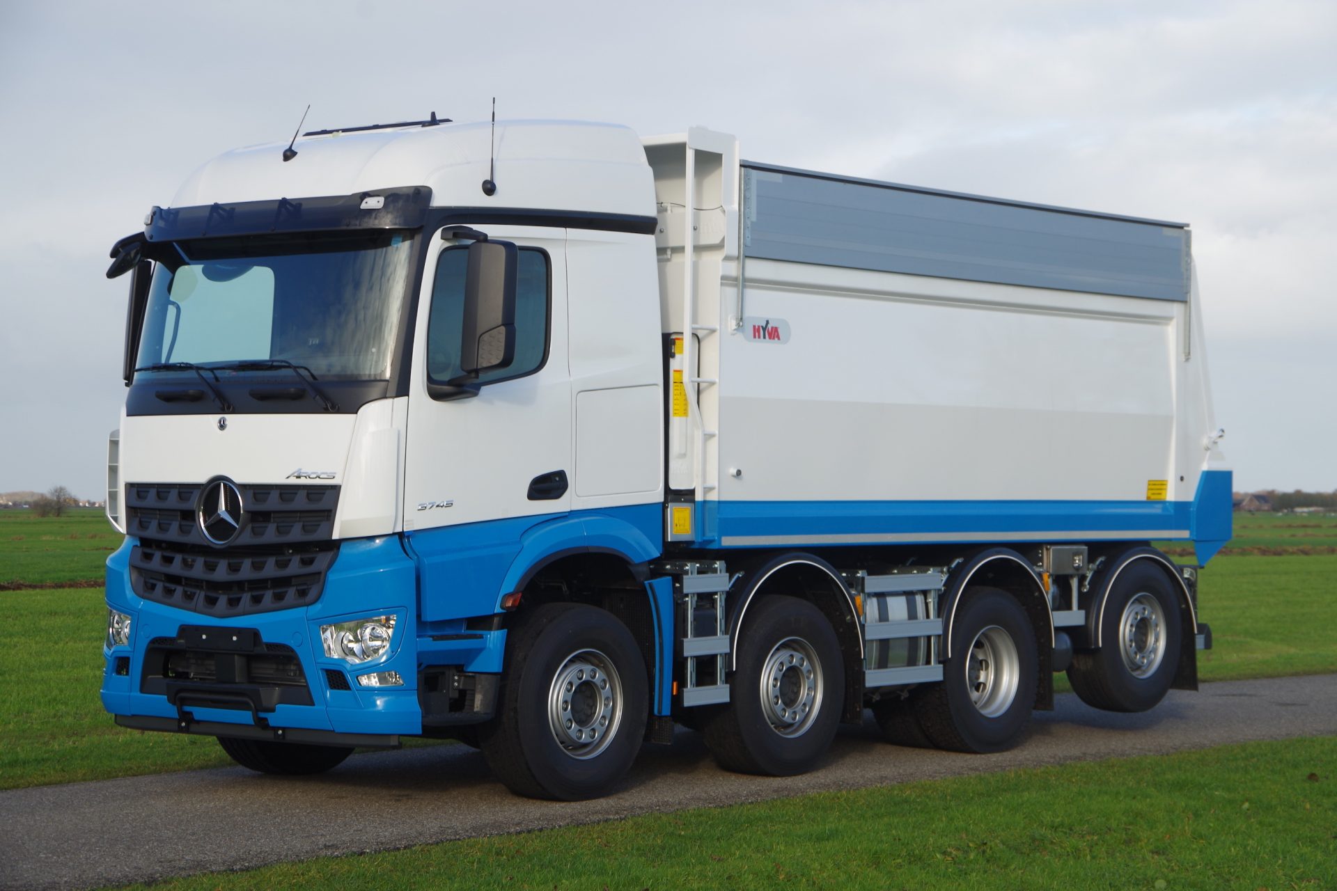 Arocs 8x2 Wide Spread de bruyn lv 1