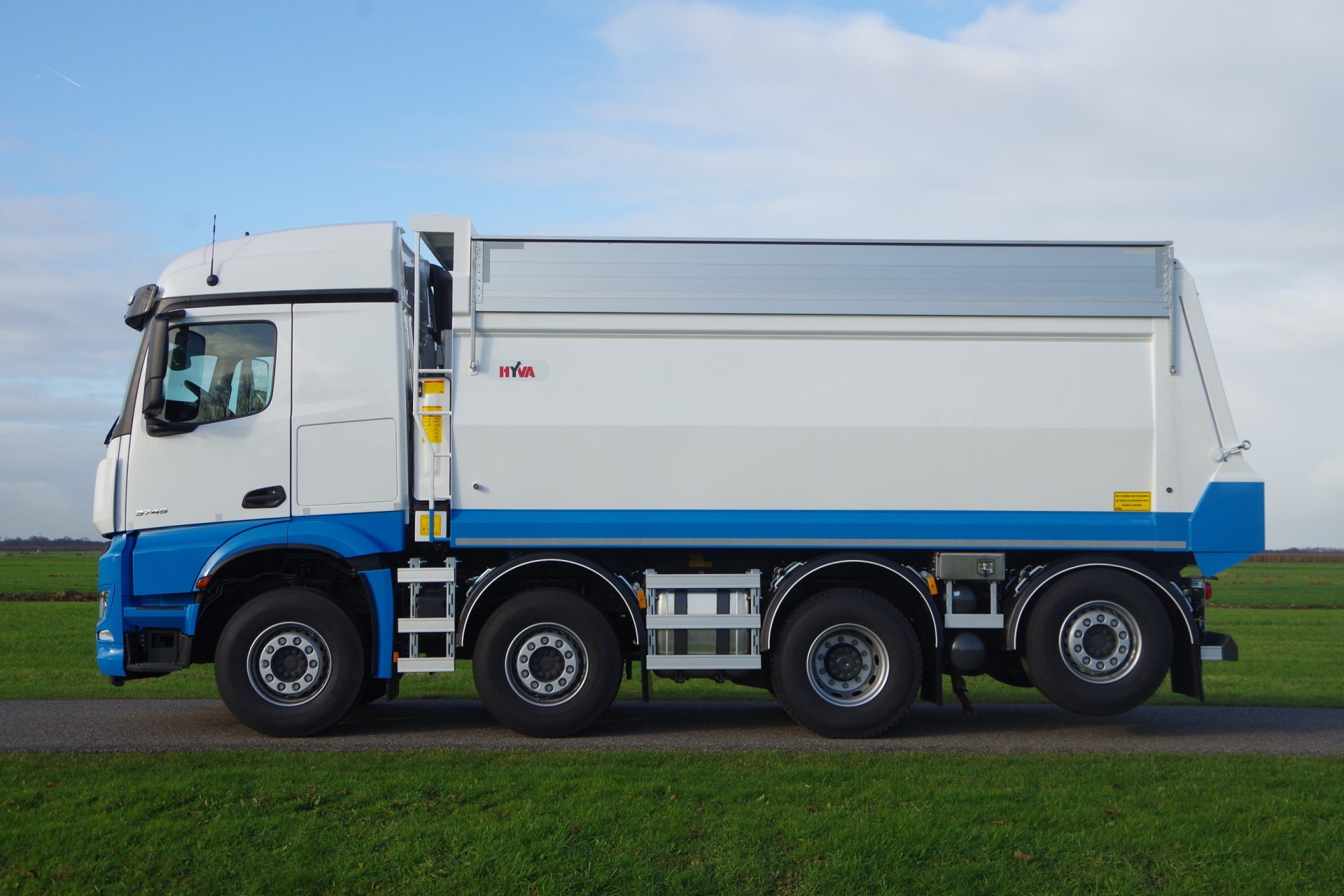 Arocs 8x2 Wide Spread de bruyn lz 1