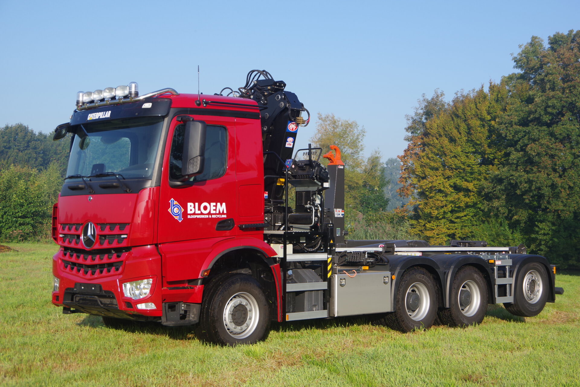 Arocs 8x4 Wide Spread Bloem lv 1