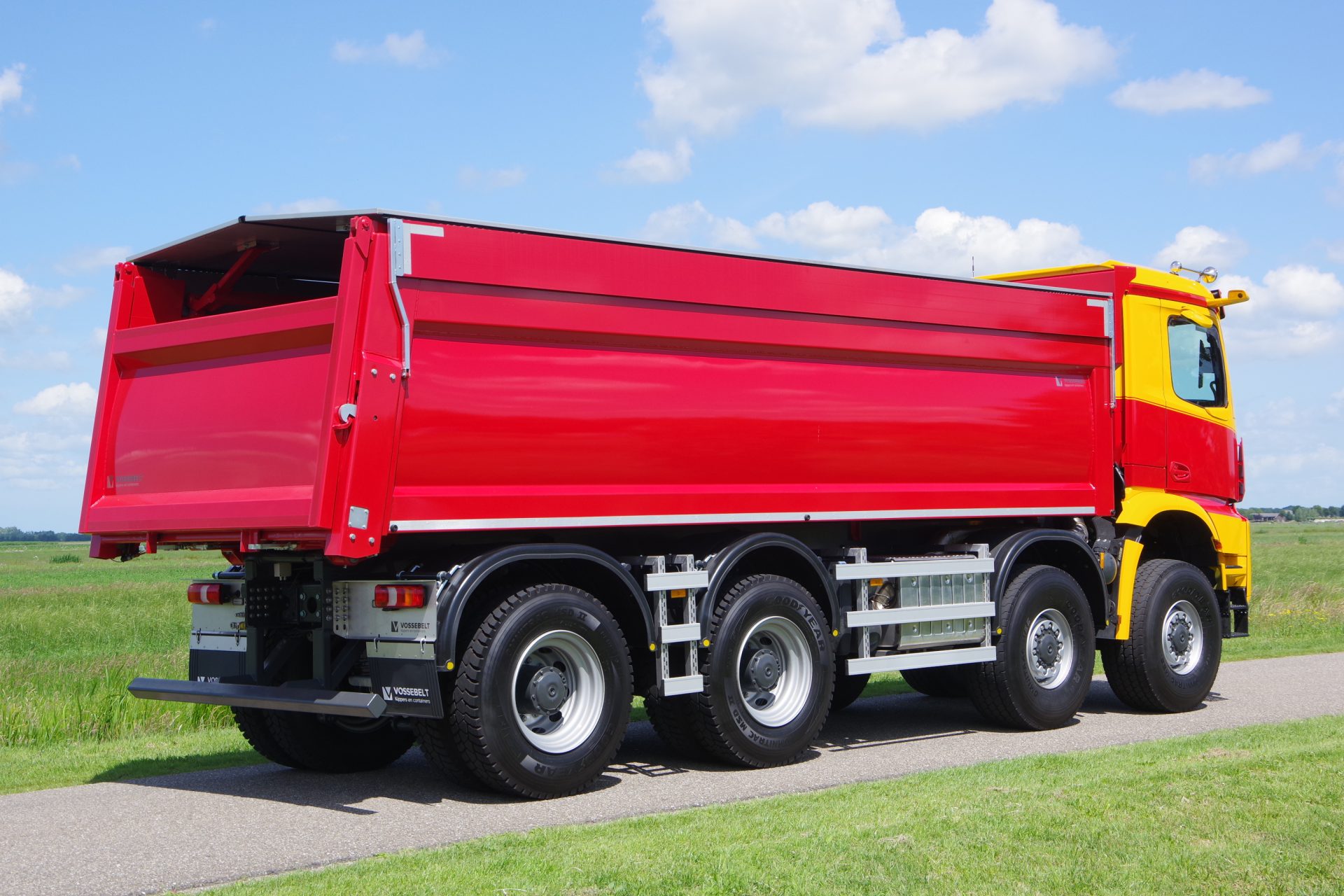 Arocs 8x8 Wide spread Greving r