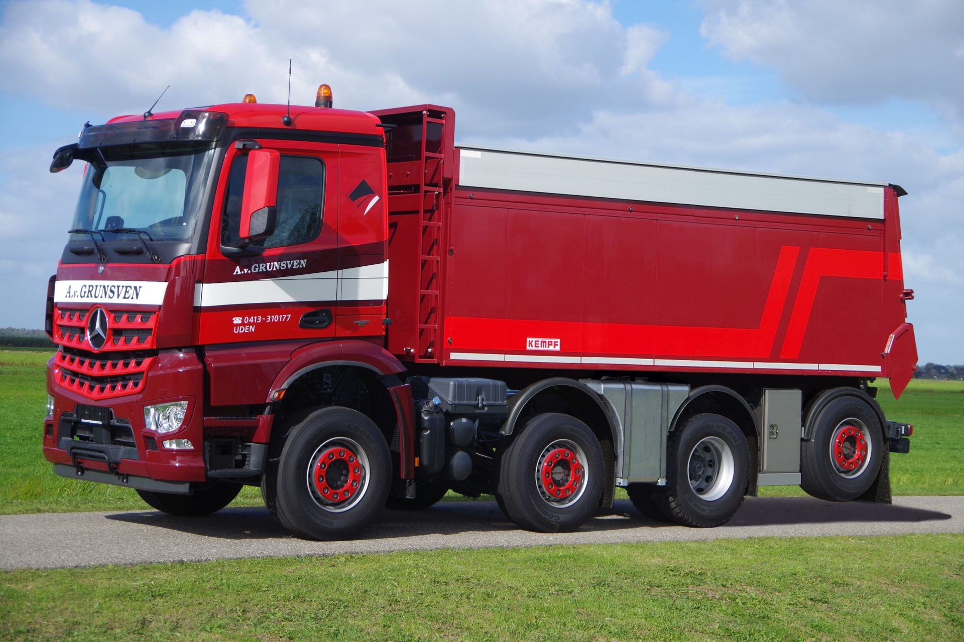 Boven prijslijst 41,5T Arocs + inliner invoegen van € 1.400,=