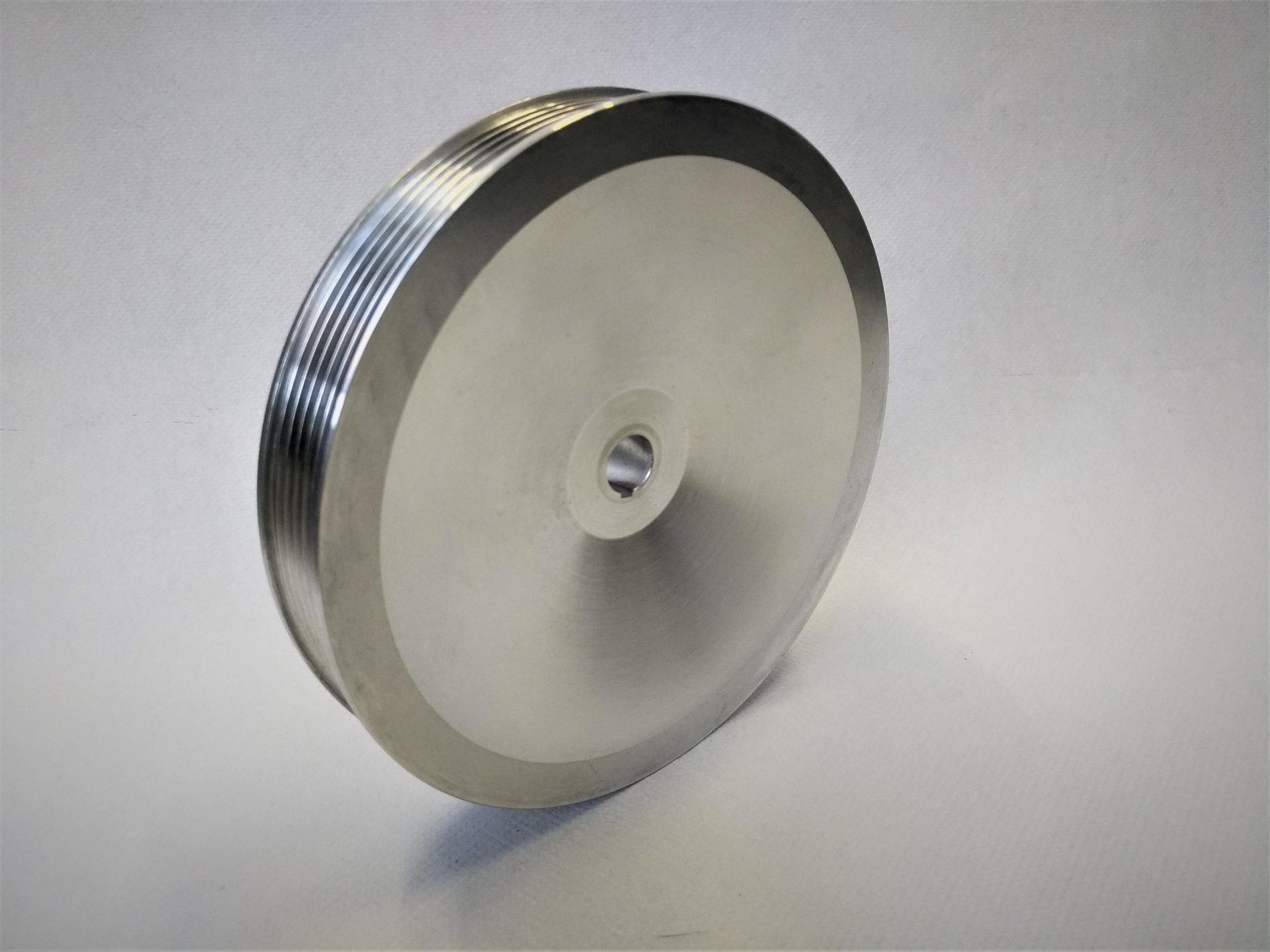 compressorpoelie Ford 150 mm.