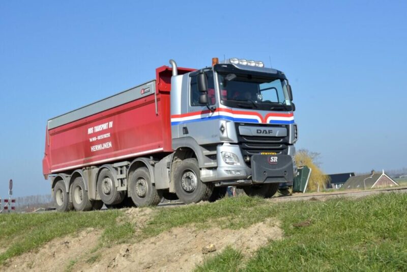 daf_10x4_mus_veldhuizen_hyva-op-dijk-1030x688