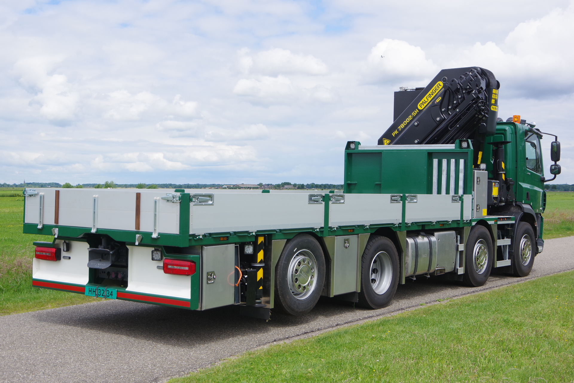 DAF_FAX450_wide-spread v Griunsven met PK 78002-SH ra 1