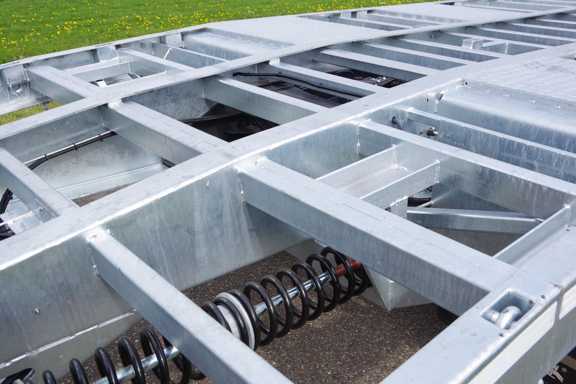 Dubbele afschuining en Spiraal drukveer