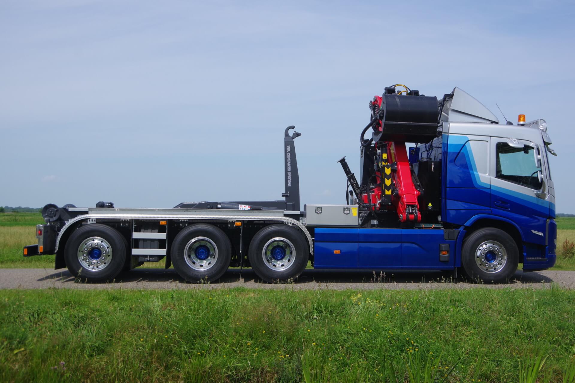 e-VOLVO 8x4 Wide-Spread VDL-haak + Q200Z rz