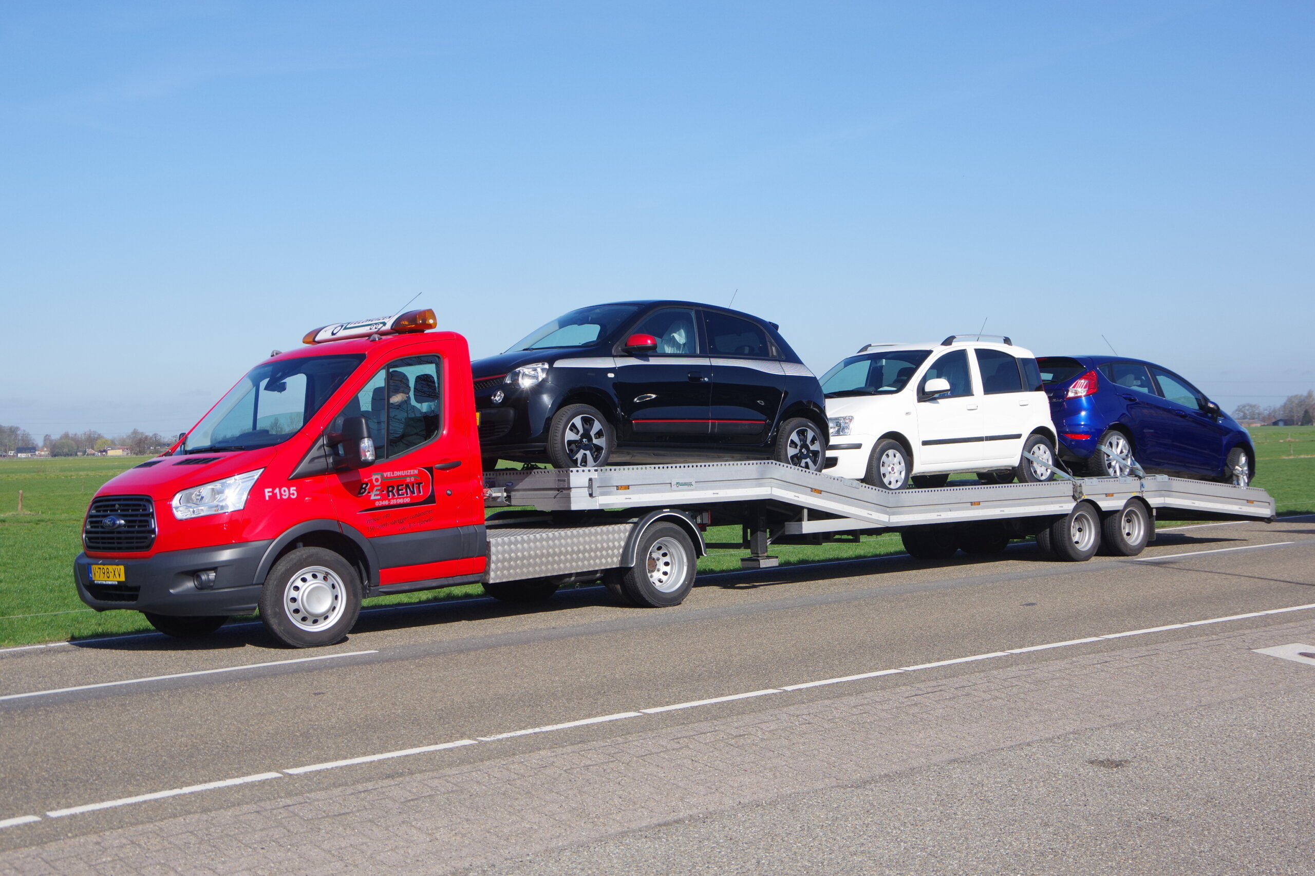 FORD-Transit met Veldhuizen auto-transport-oplegger lz