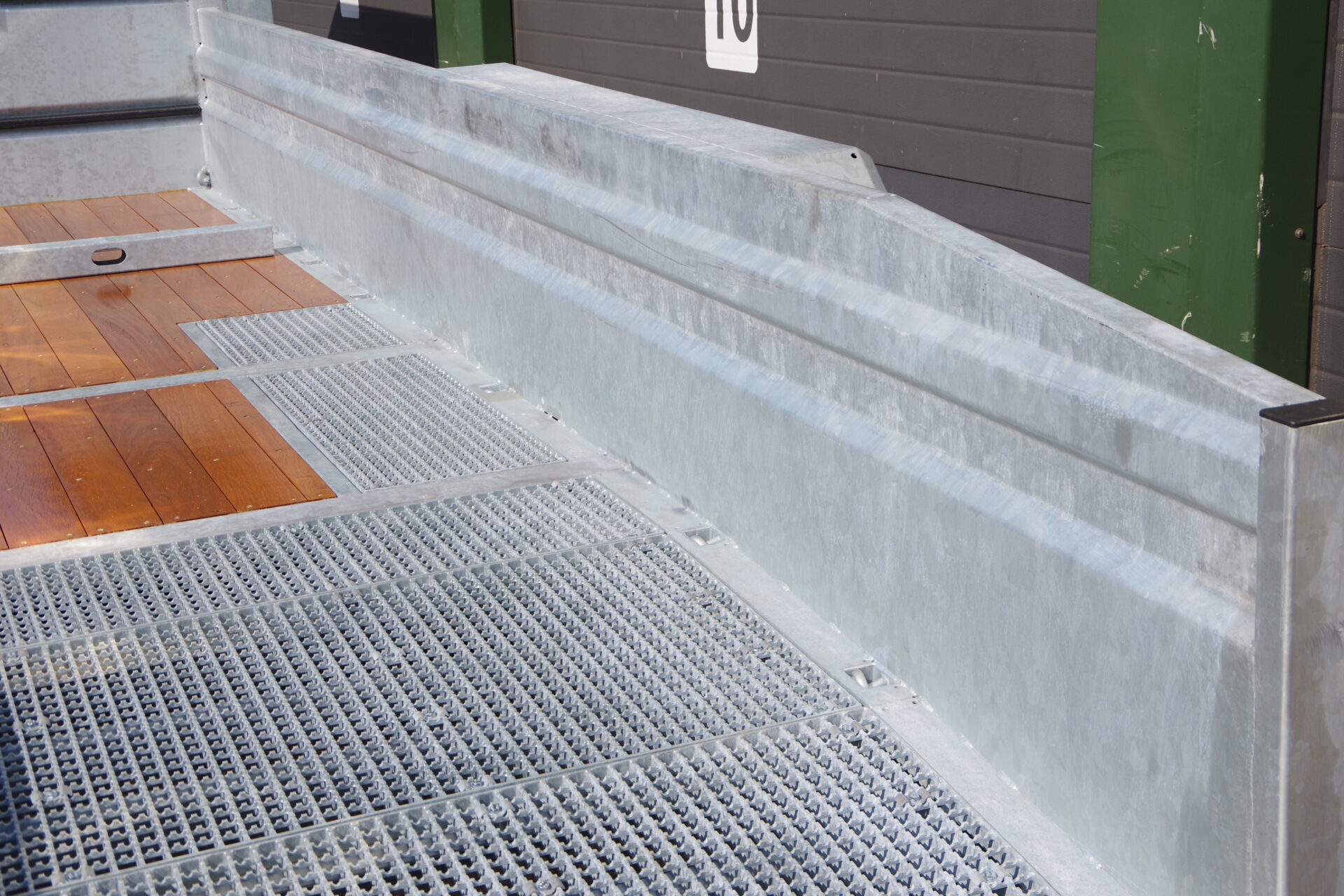 geprofileerde zijwand