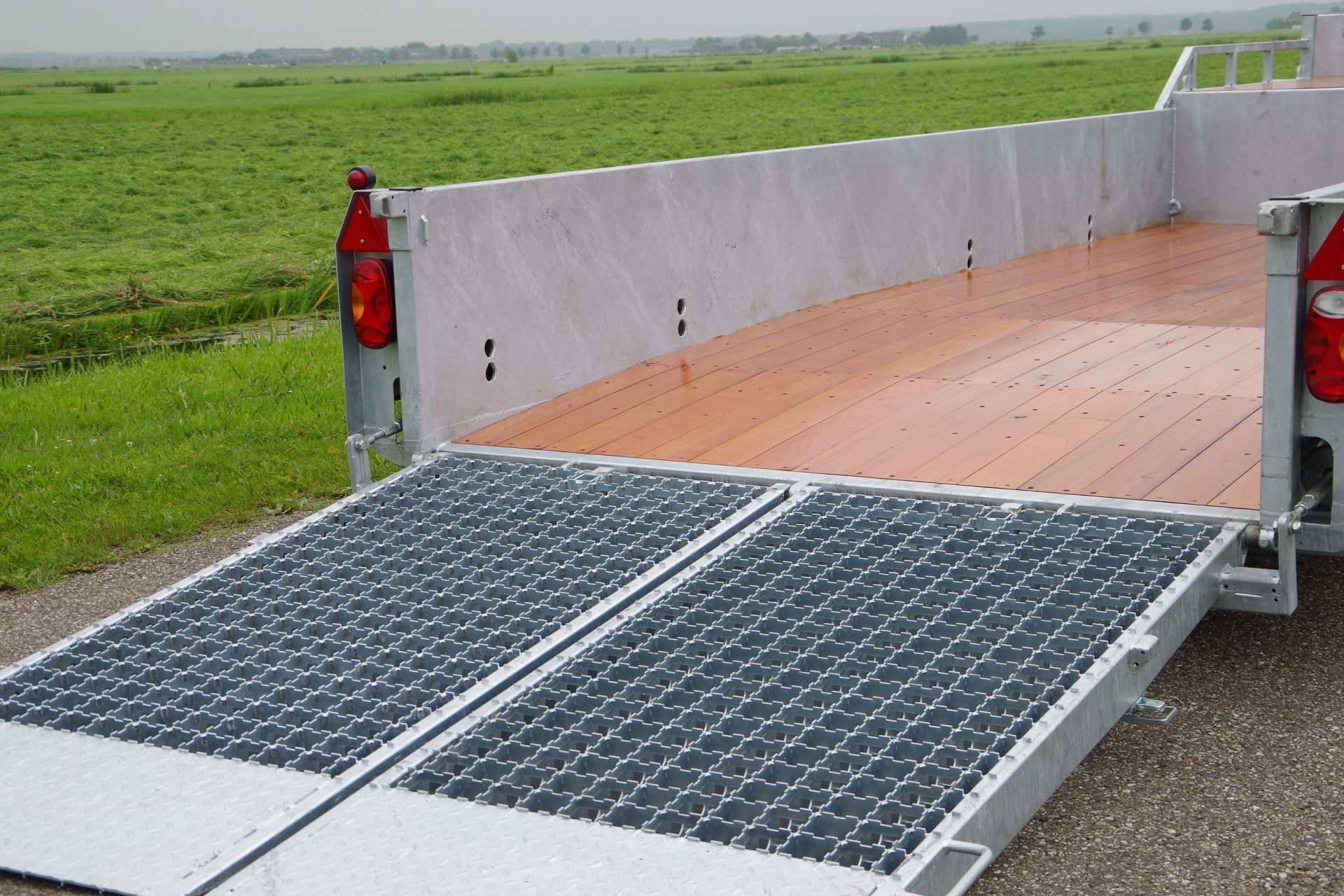 Goten open met dubbelle afschuining ra