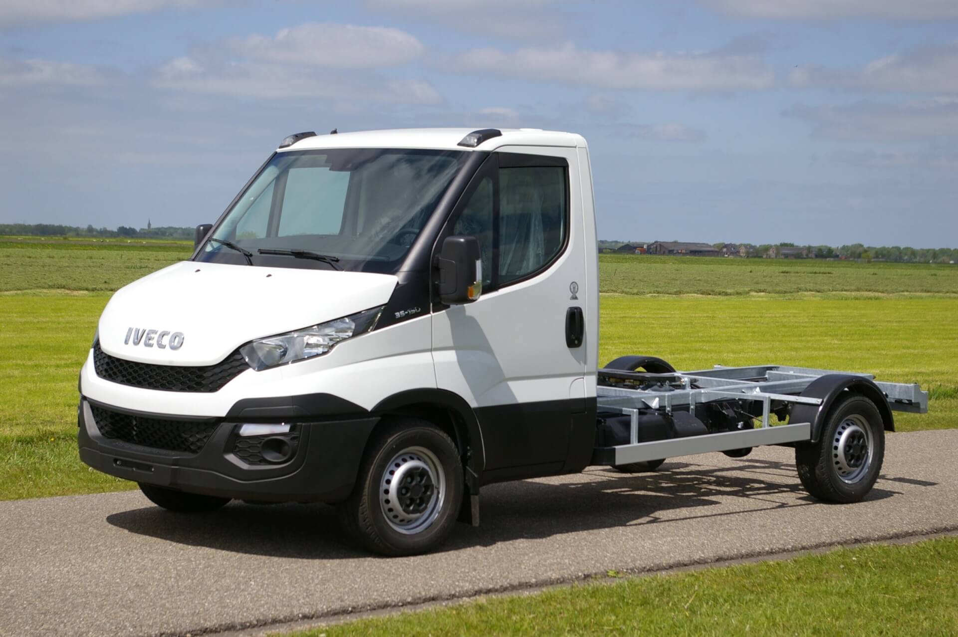 IVECO_35S.. Clixtar trekker lv