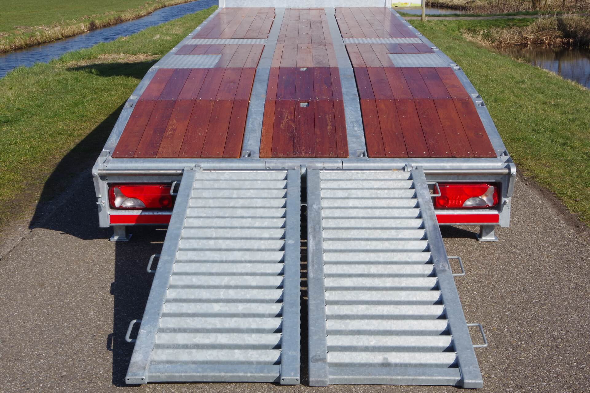 IVECO_S-WAY_oprijgoten smal