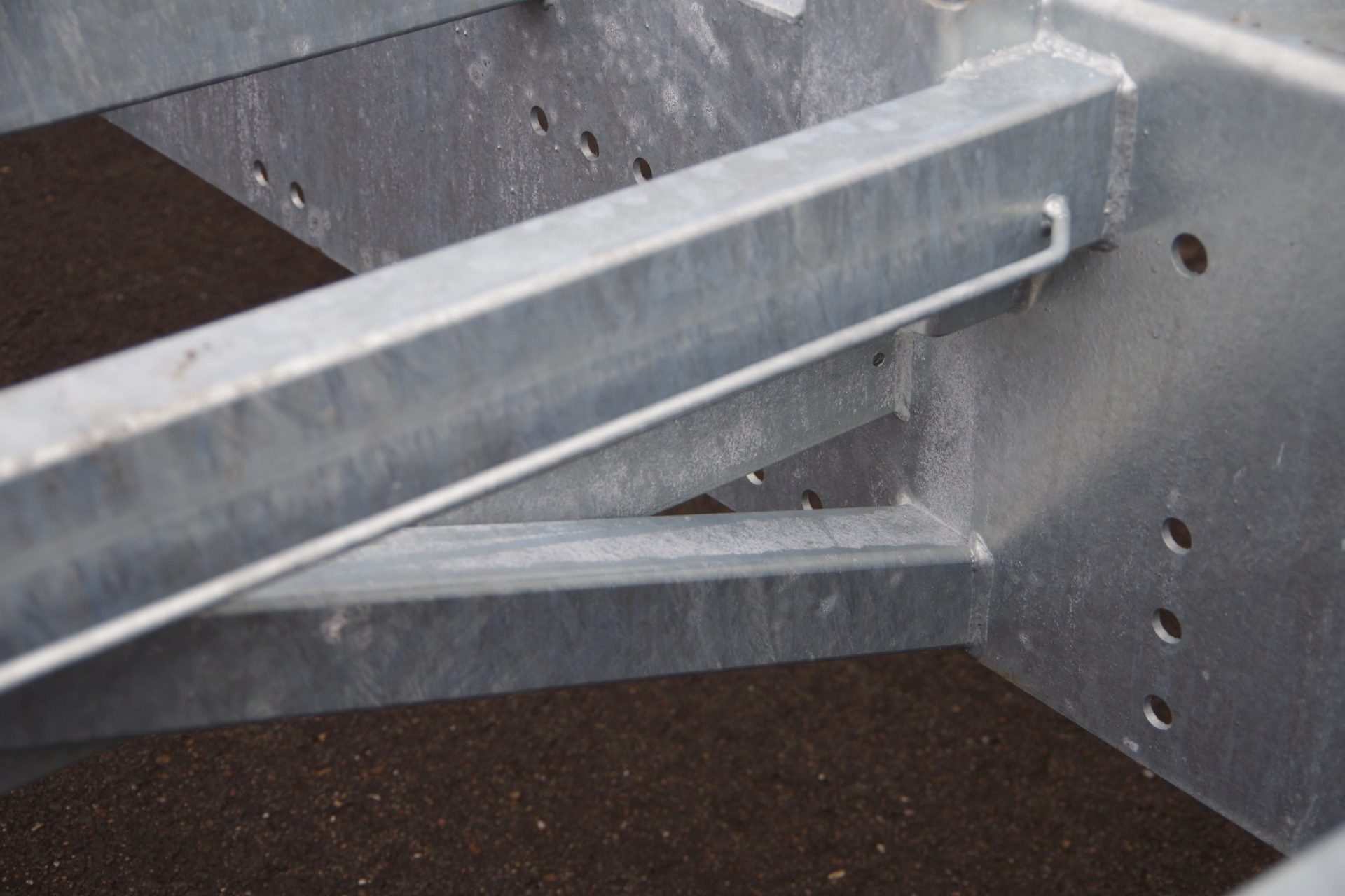 Oplegframe schoor la