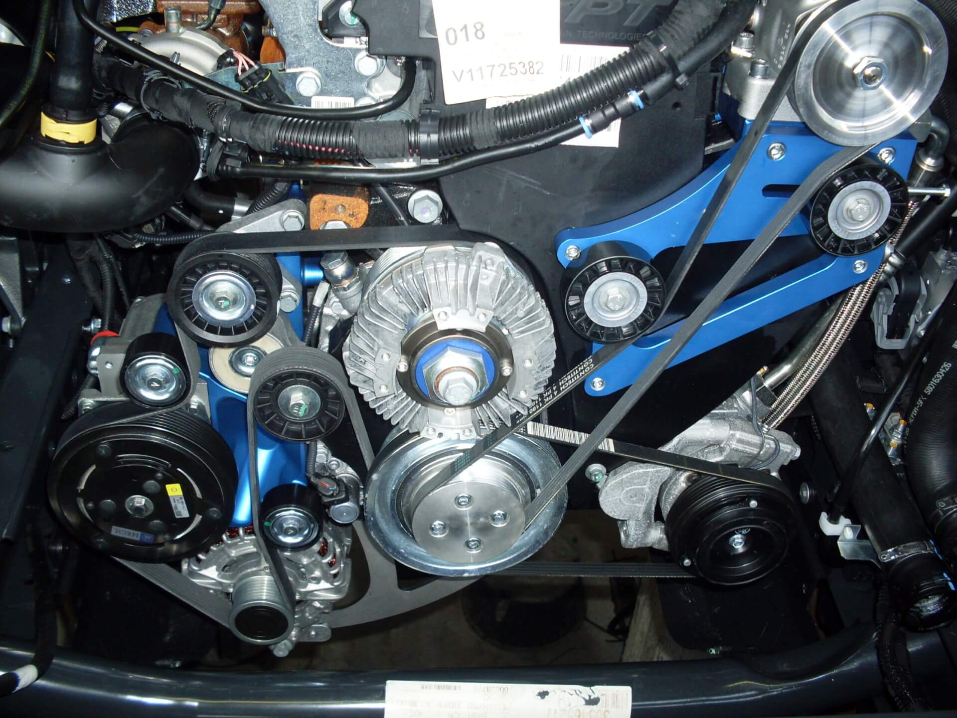 PTO 2,3 L gemonteerd met compressor