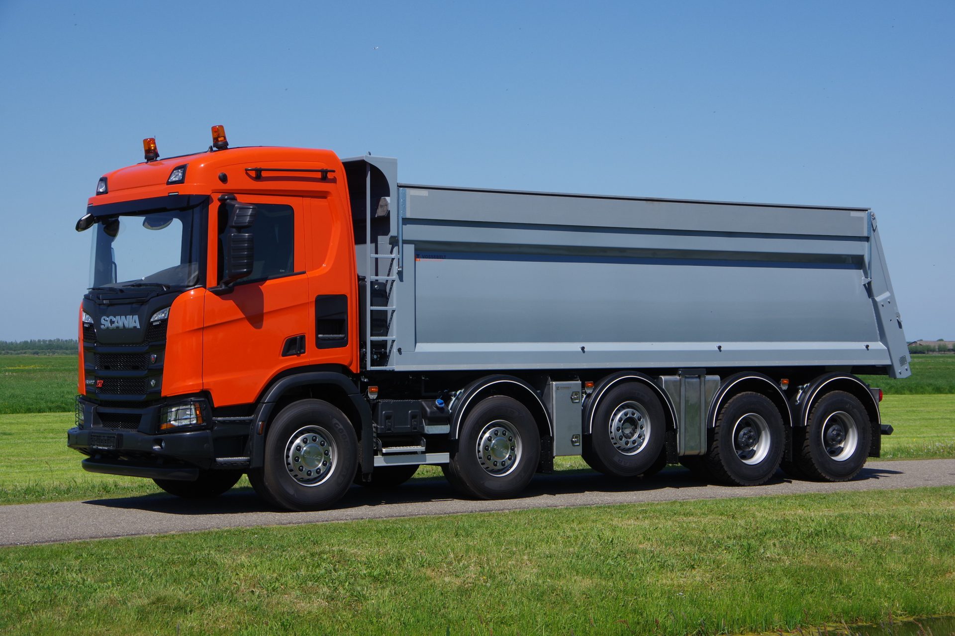 R 520 XT Midlift met Vossebelt lv 7