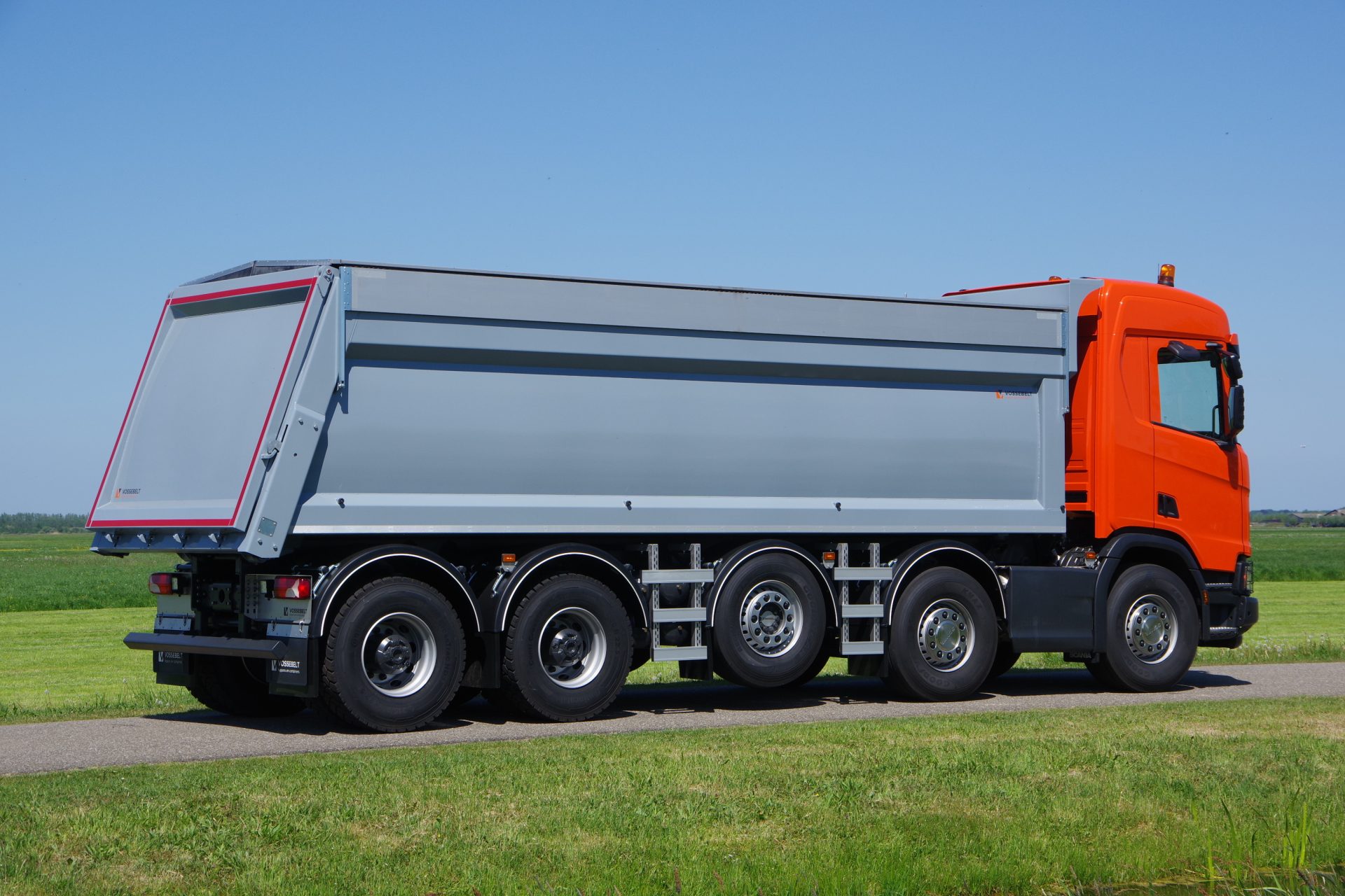 R 520 XT Midlift met Vossebelt ra 4