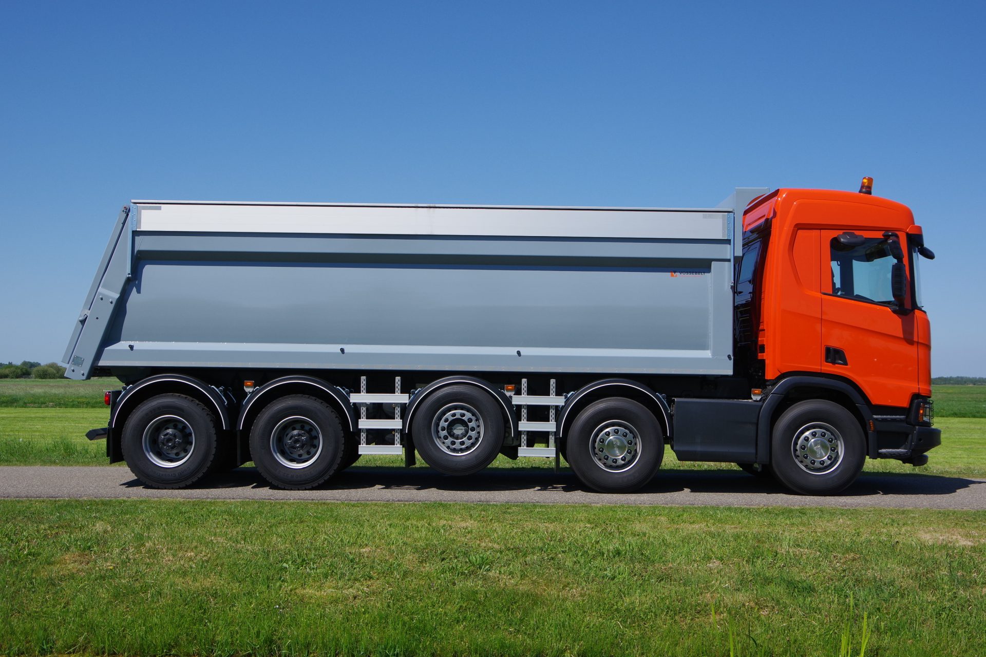 R 520 XT Midlift met Vossebelt rz 1