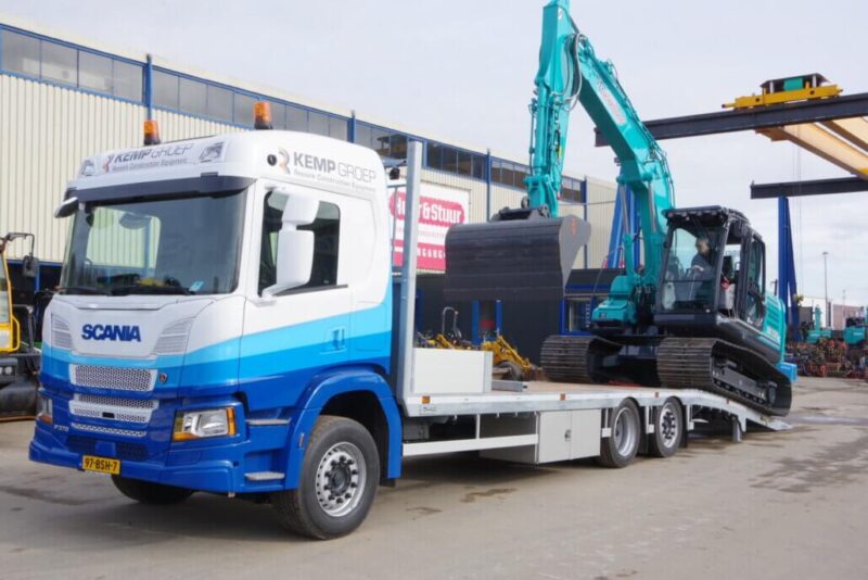 scania_kemp_veldhuizen-laden-kobelco-sc-130lc-3--1030x687