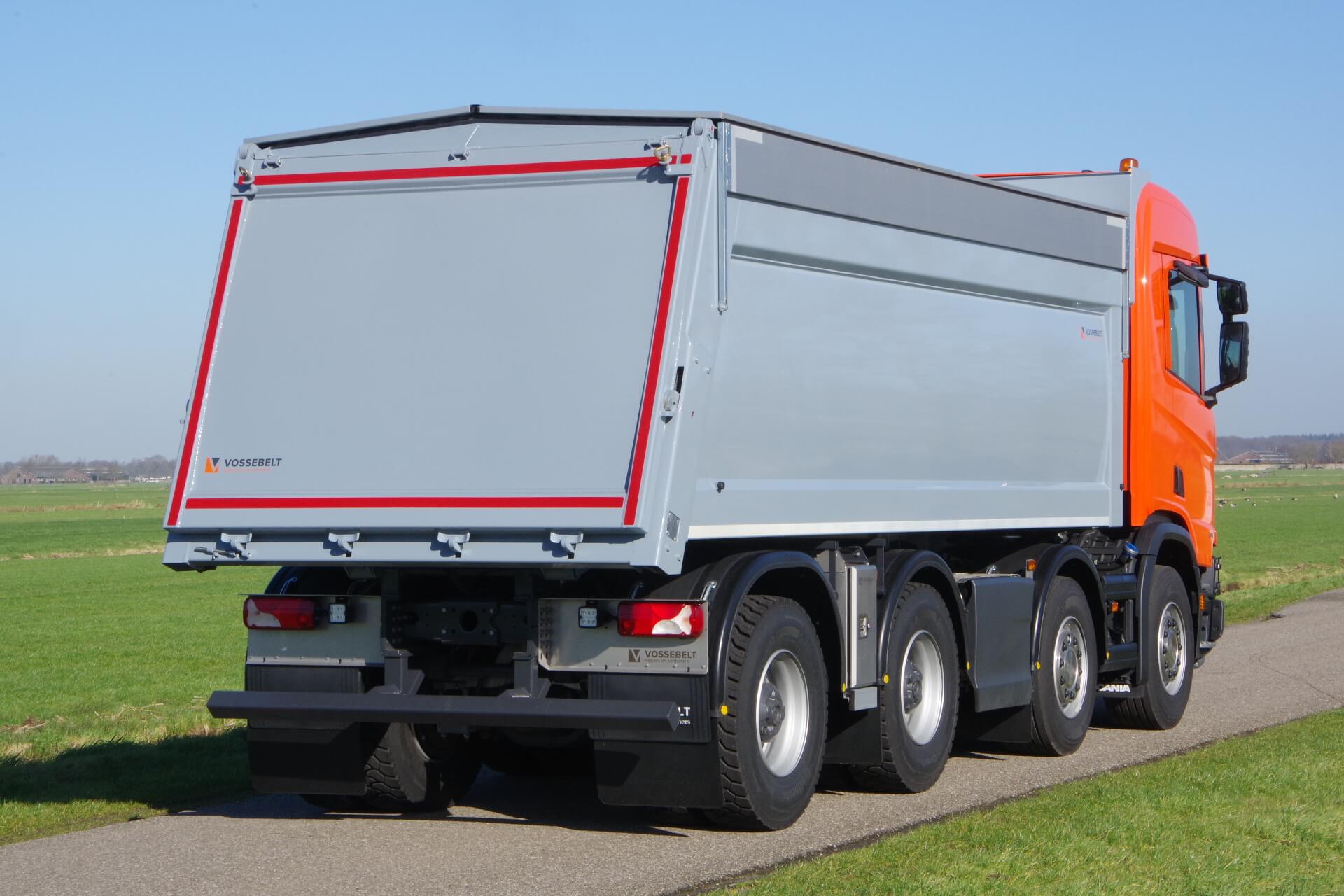 SCANIA_R520_VELDHUIZEN_Wide-Spread_8x4_ Vossebelt a