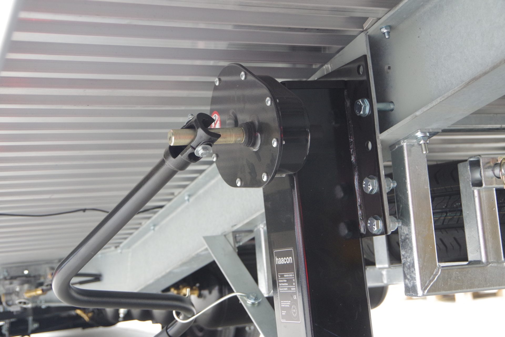 Steunpoot met aangepaste overbrenging