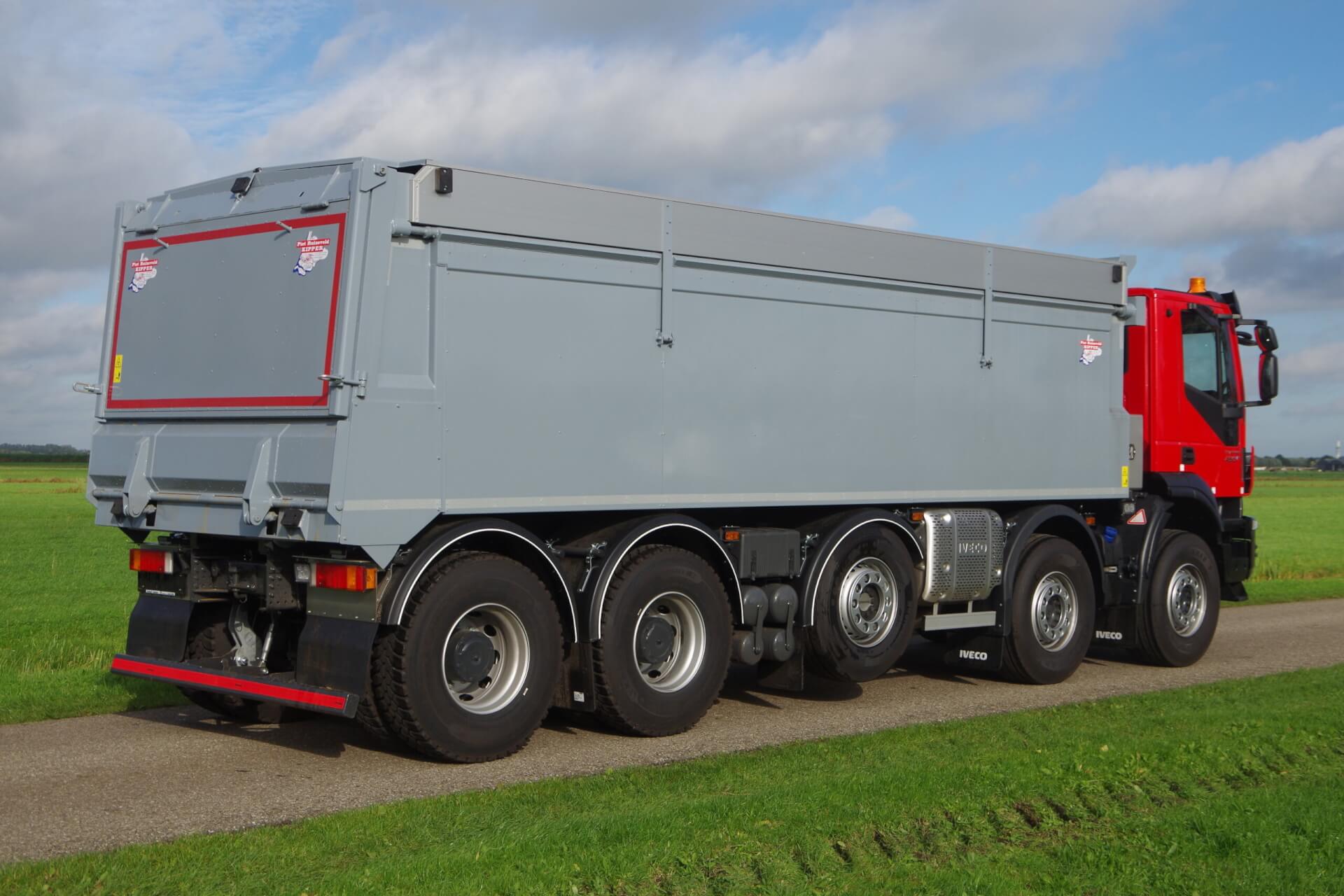 T-Way 10x4 Midlift met Ruizeveld ra 2
