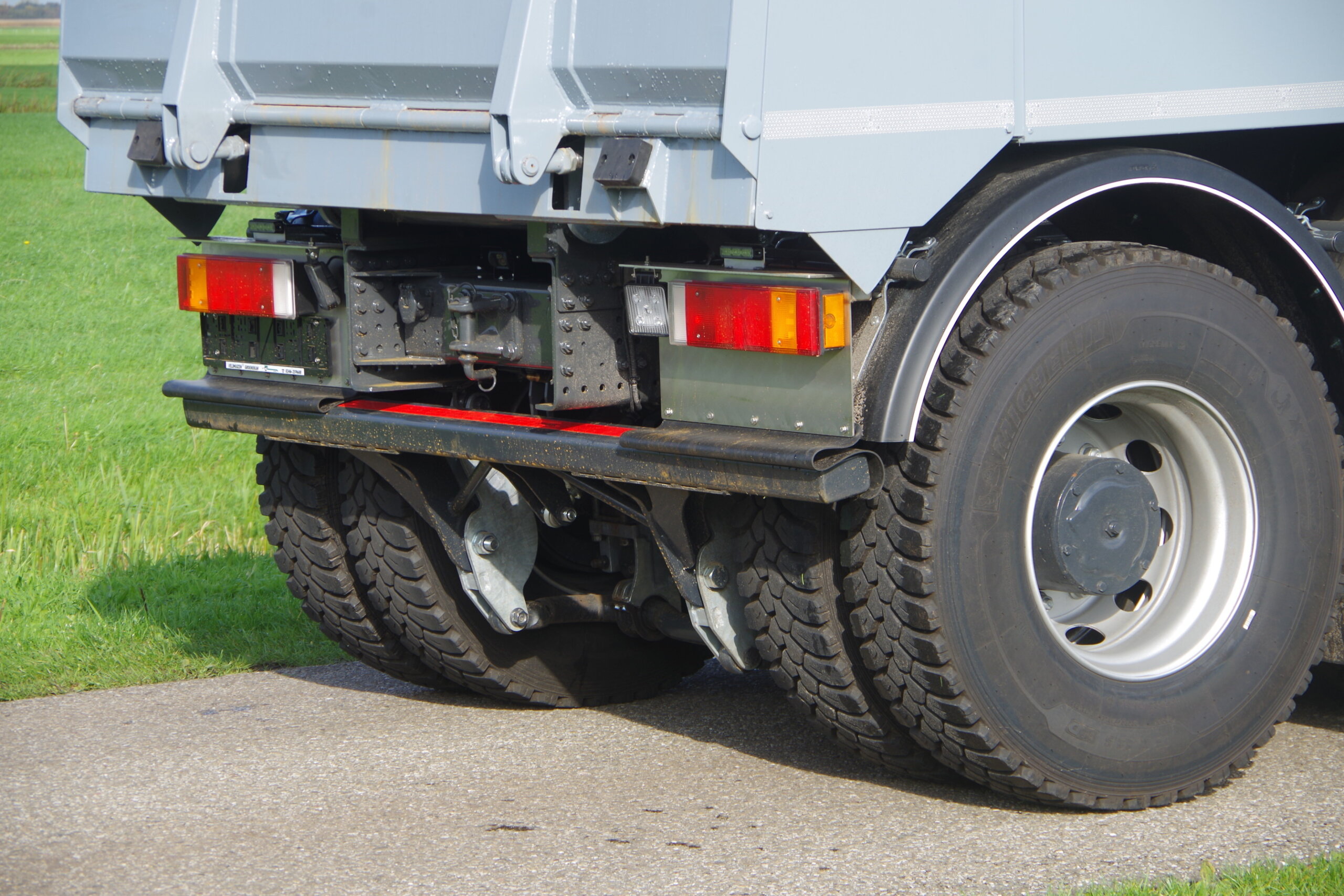 T-Way opklap stootbalk 2