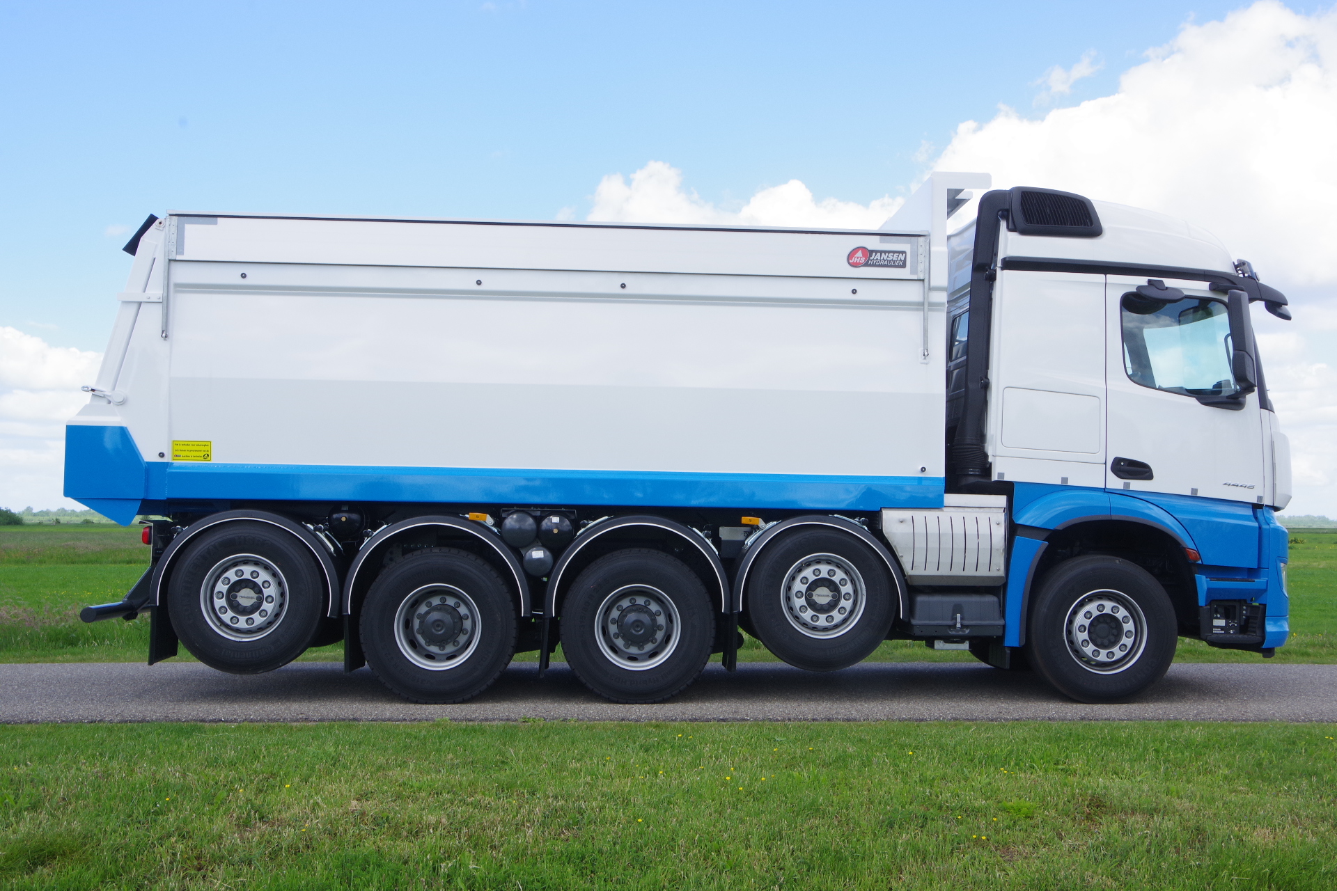 Veldhuizen-Mercedes Quadro 10x4 Ballast rz