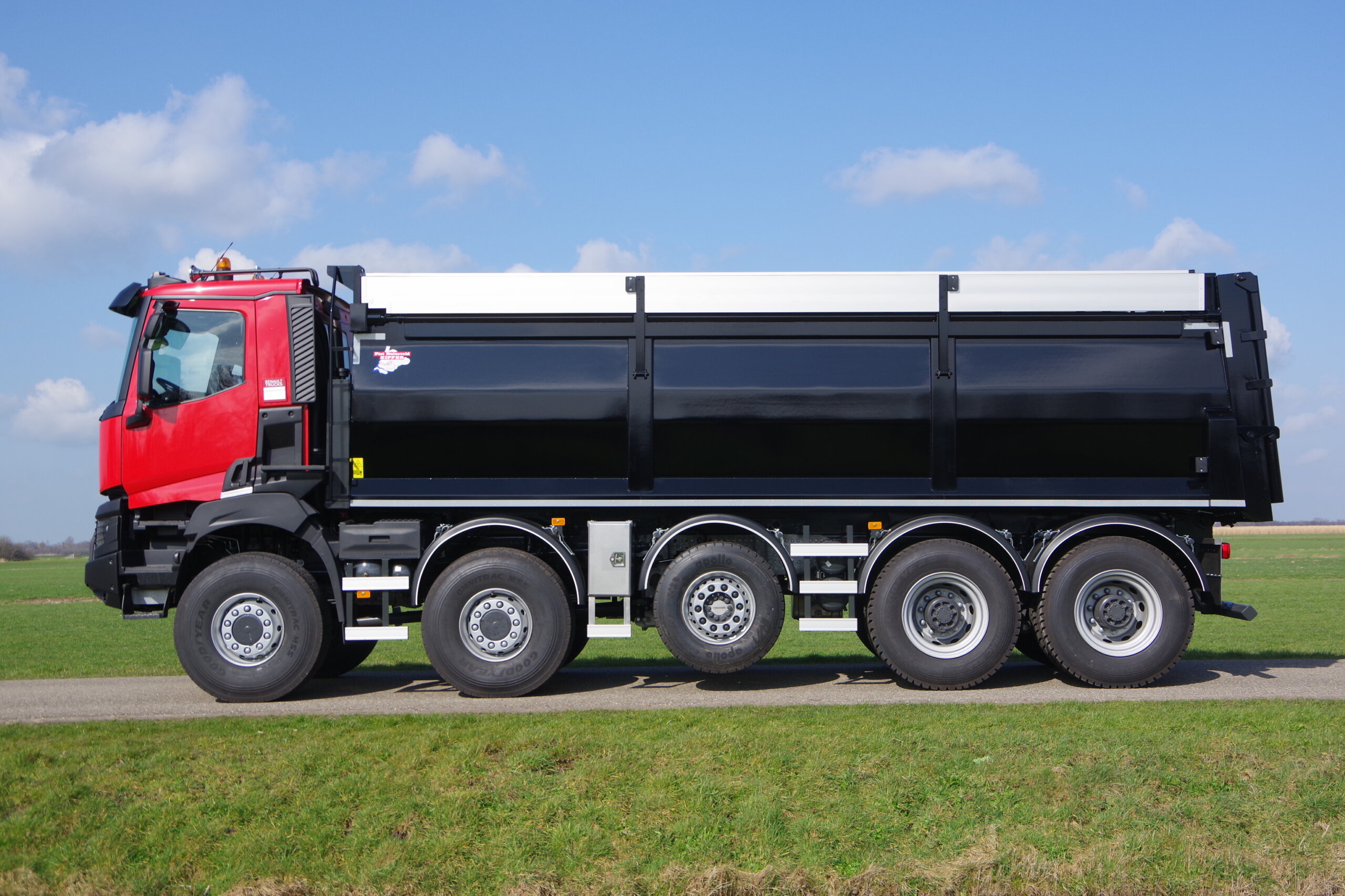 Veldhuizen-Renault-K480-kipper-10x8 lz