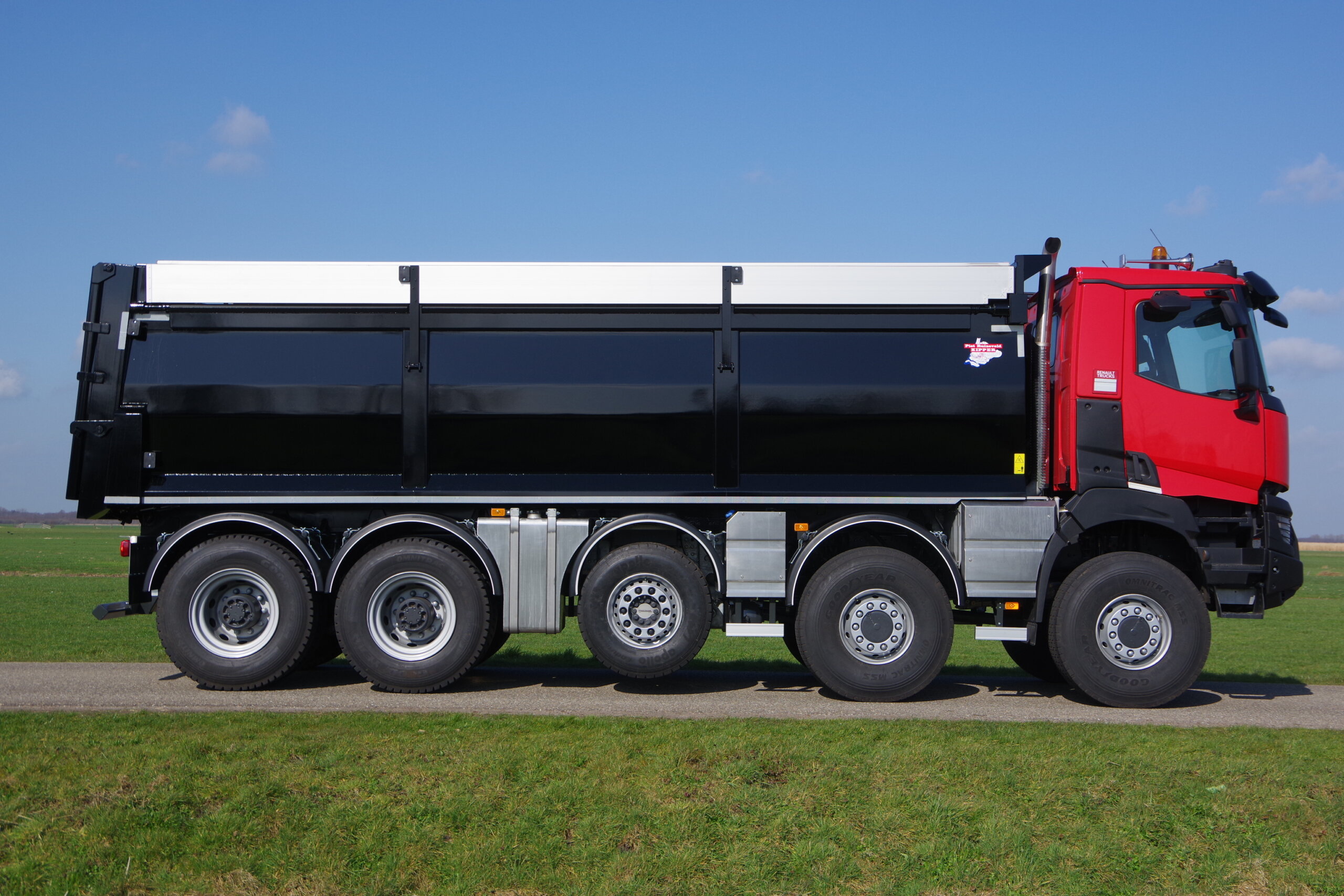 Veldhuizen-Renault-K480-kipper-10x8 rz