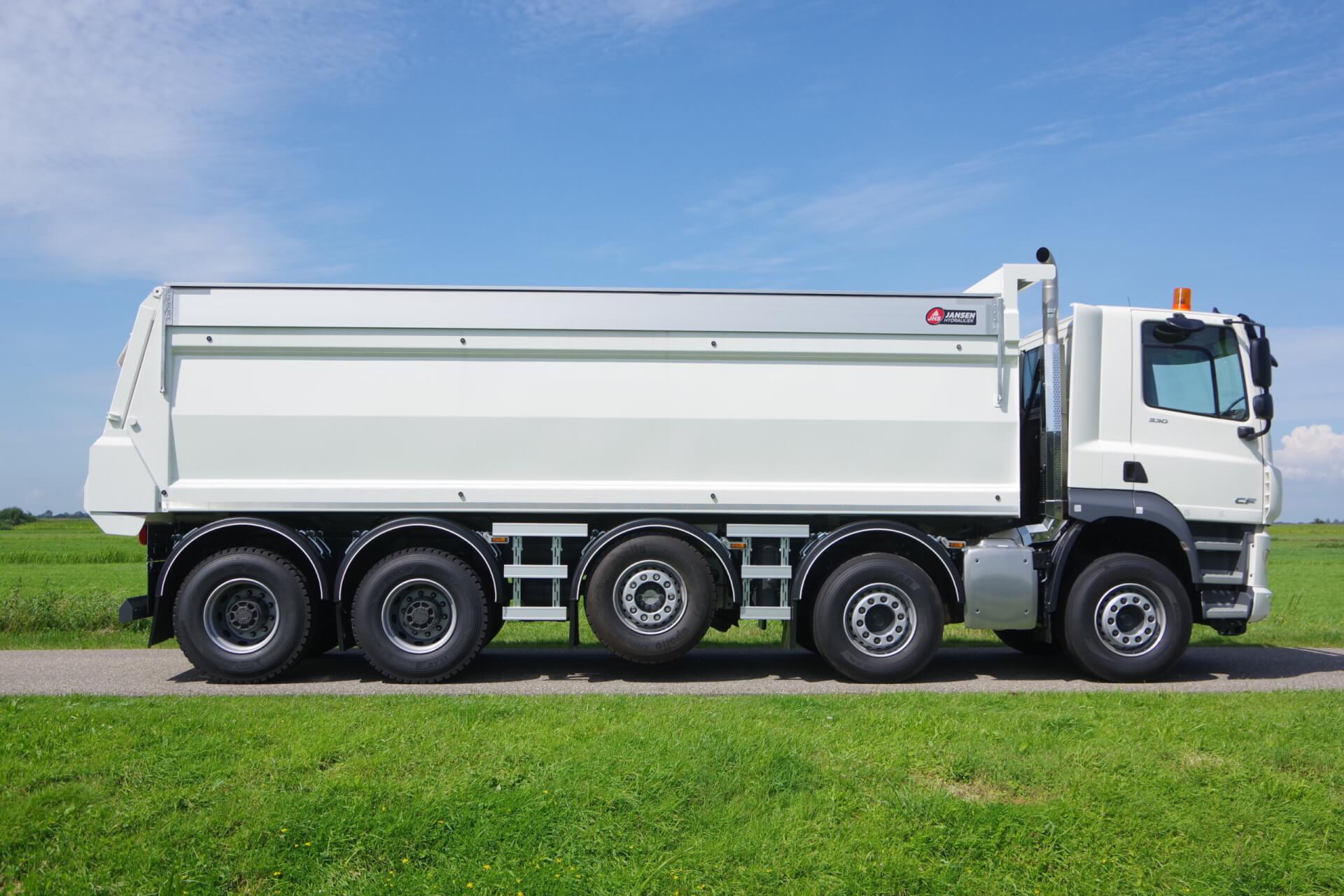 VELDHUIZEN_DAF_10X4_HYVA_Tipper rz