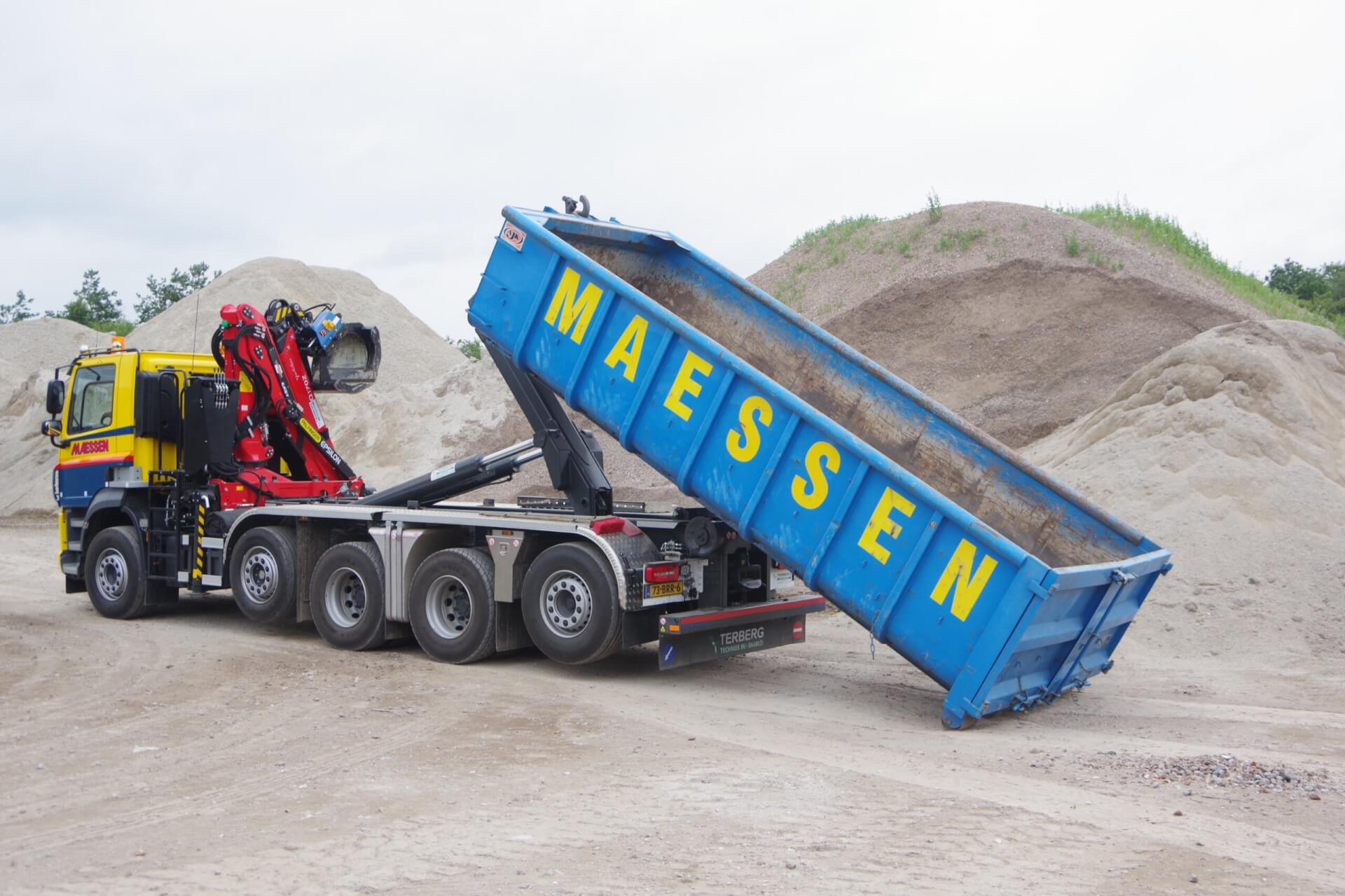 VELDHUIZEN_DAF_Maessen_Palfinger_Kraan VDL haak haken 4