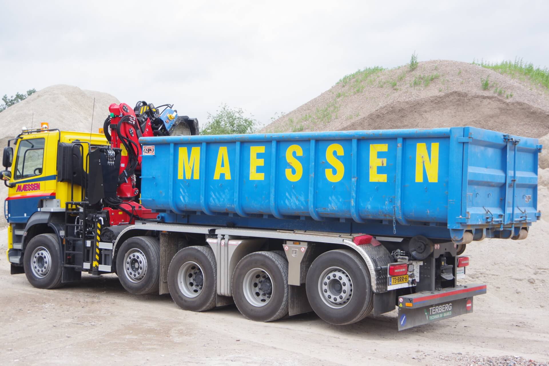 VELDHUIZEN_DAF_Maessen_Palfinger_Kraan VDL haak la 1