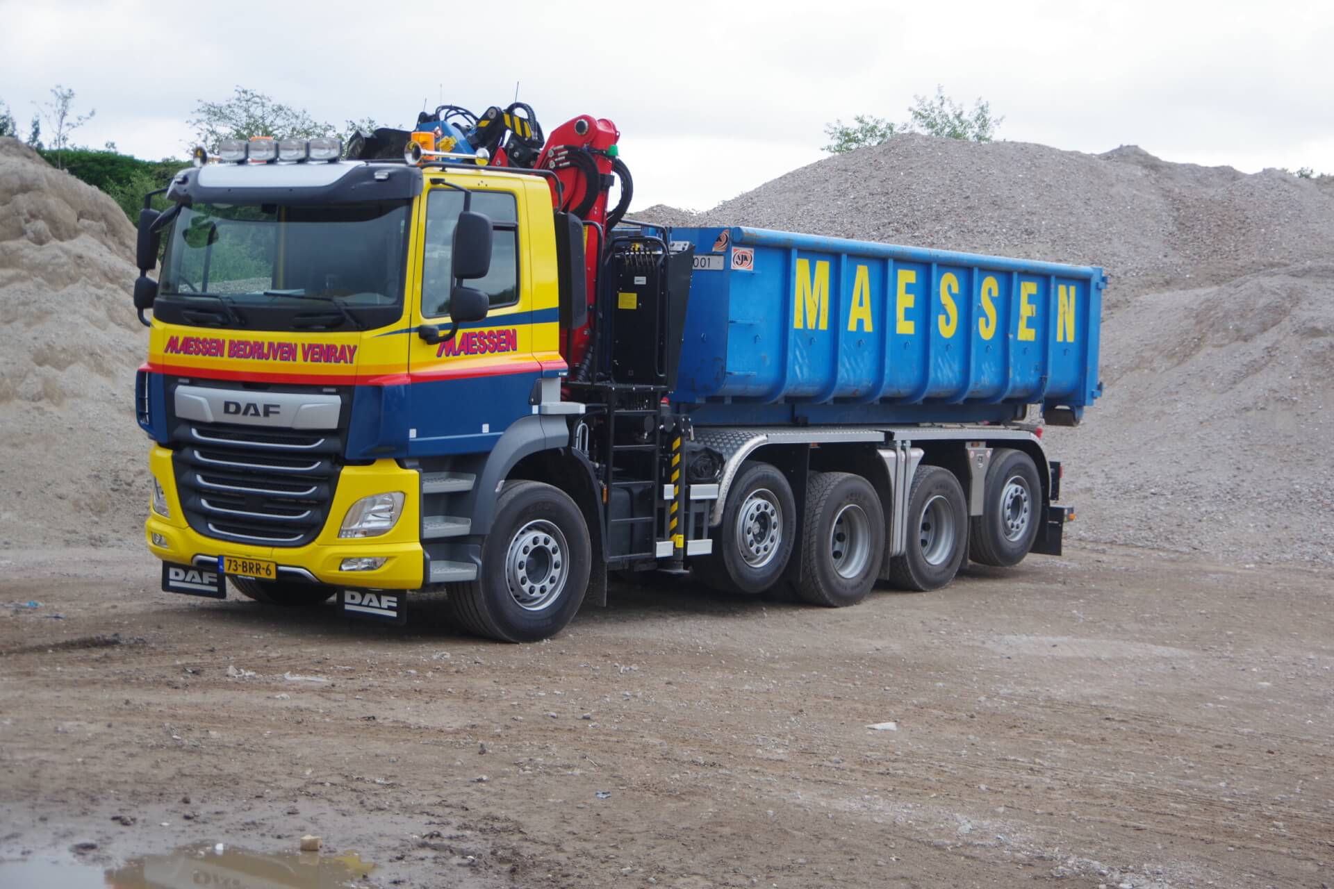 VELDHUIZEN_DAF_Maessen_Palfinger_Kraan VDL haak lv 1