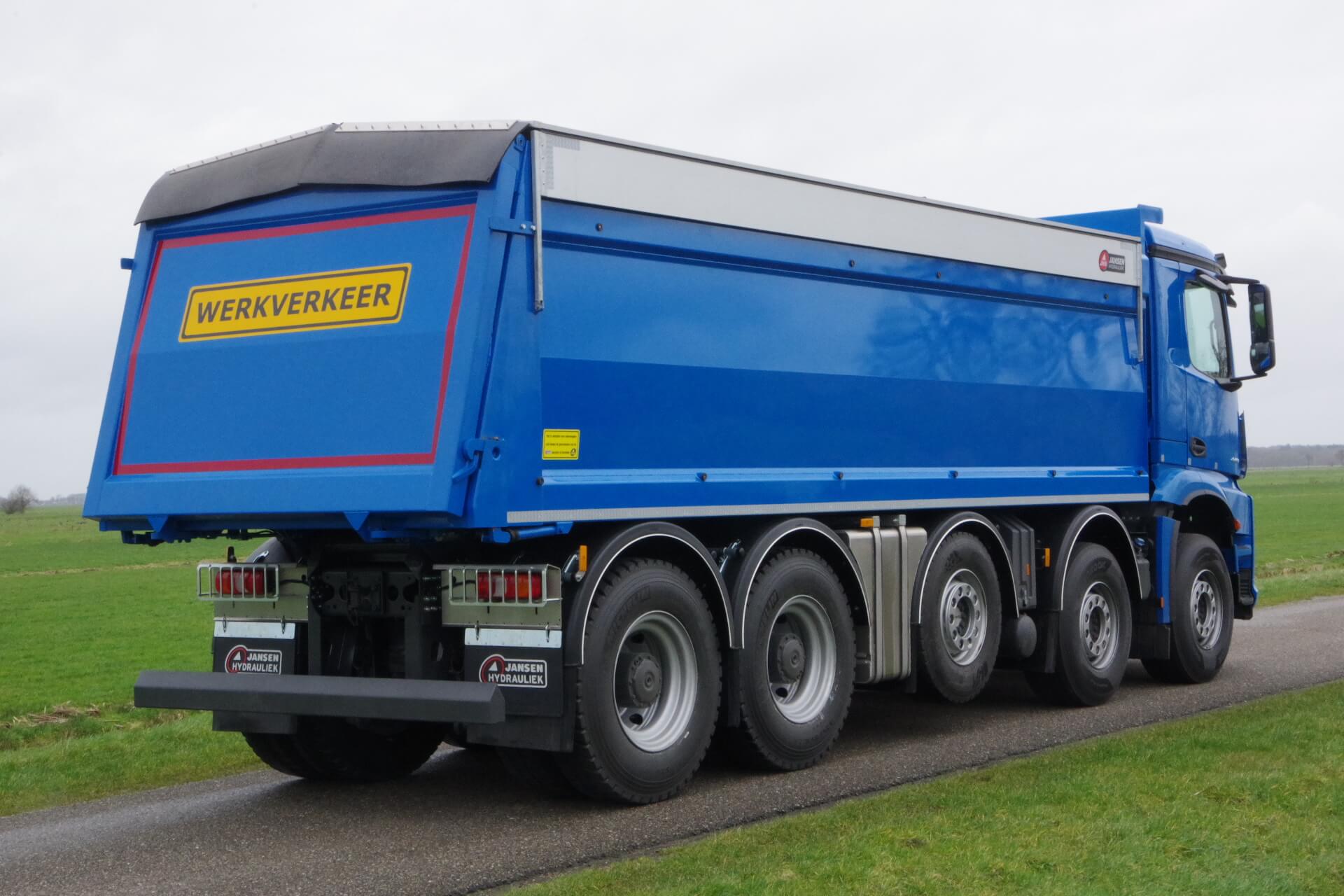 VELDHUIZEN_MERCEDES_10x4_24'' v Berkel ra 1