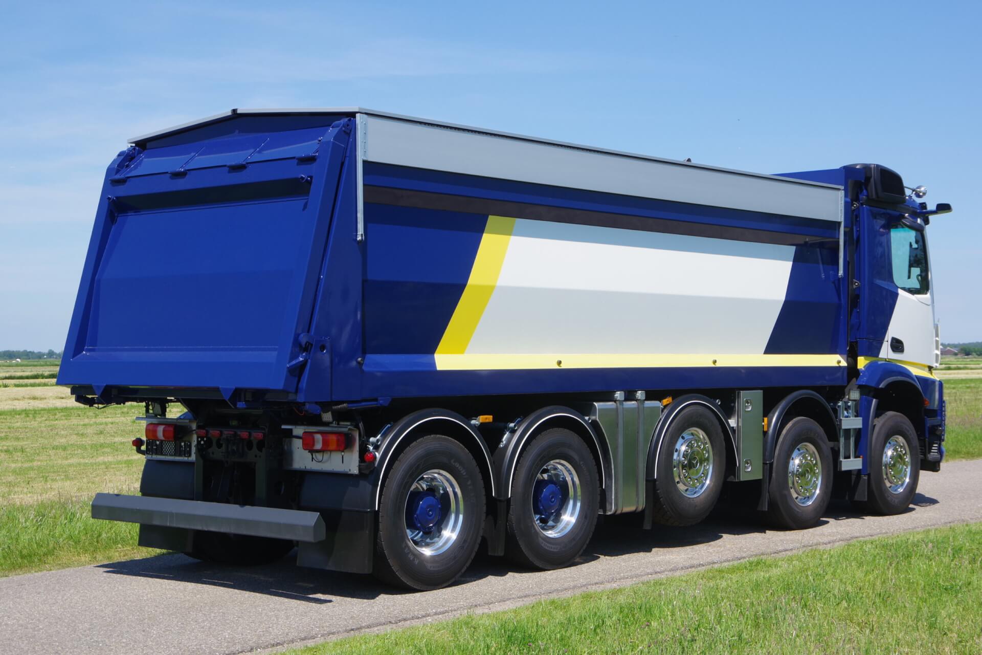 VELDHUIZEN_MERCEDES_10x8_WB-Infra ra 1