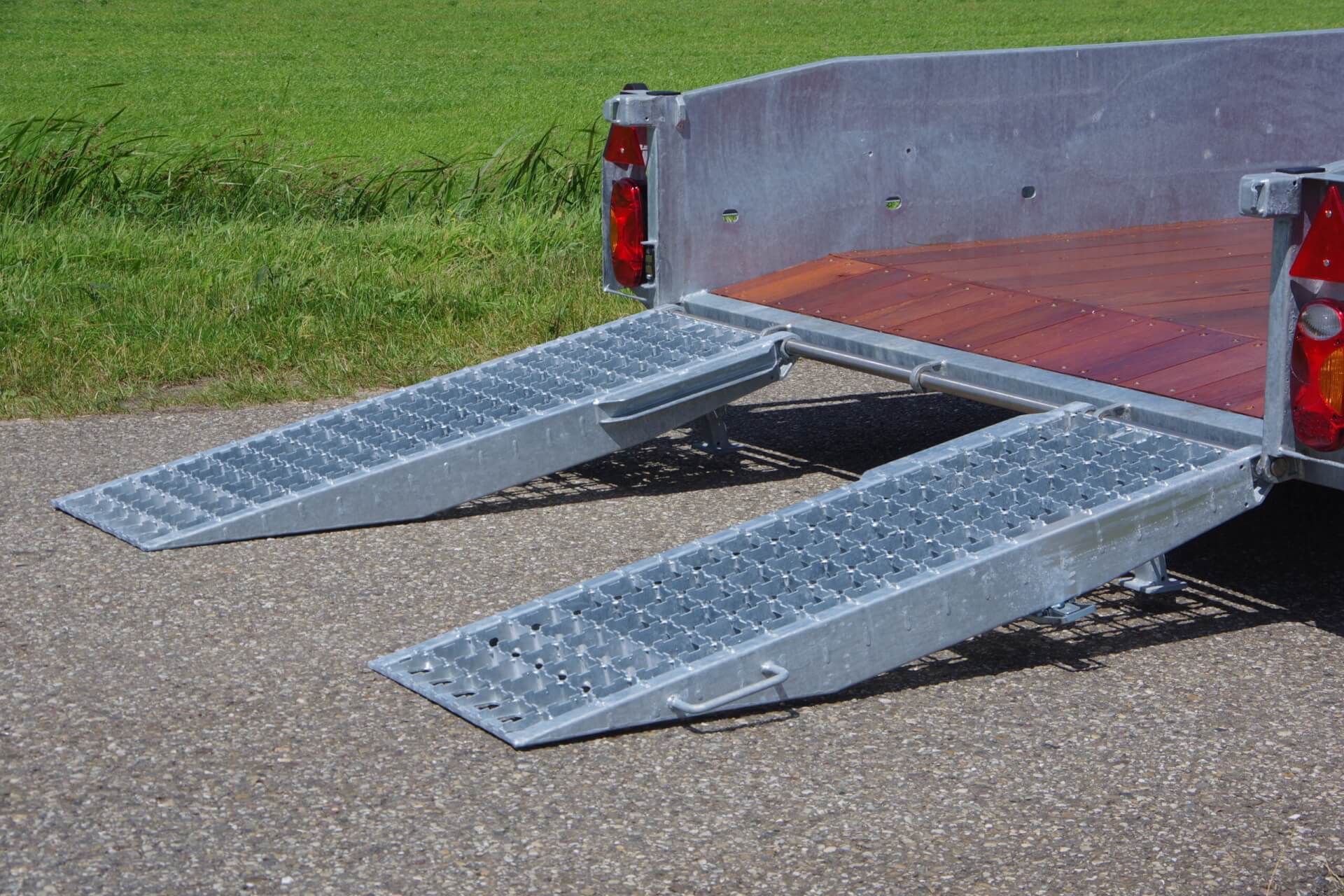 VELDHUIZEN_Roosteroprijgoten 130x48 cm tandem open ra 3