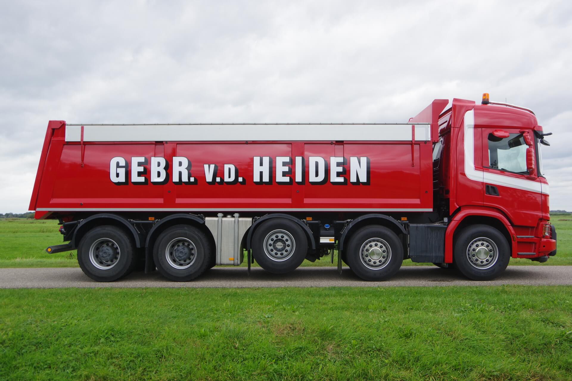 VELDHUIZEN_SCANIA_10x4_gebrvdHeiden rz